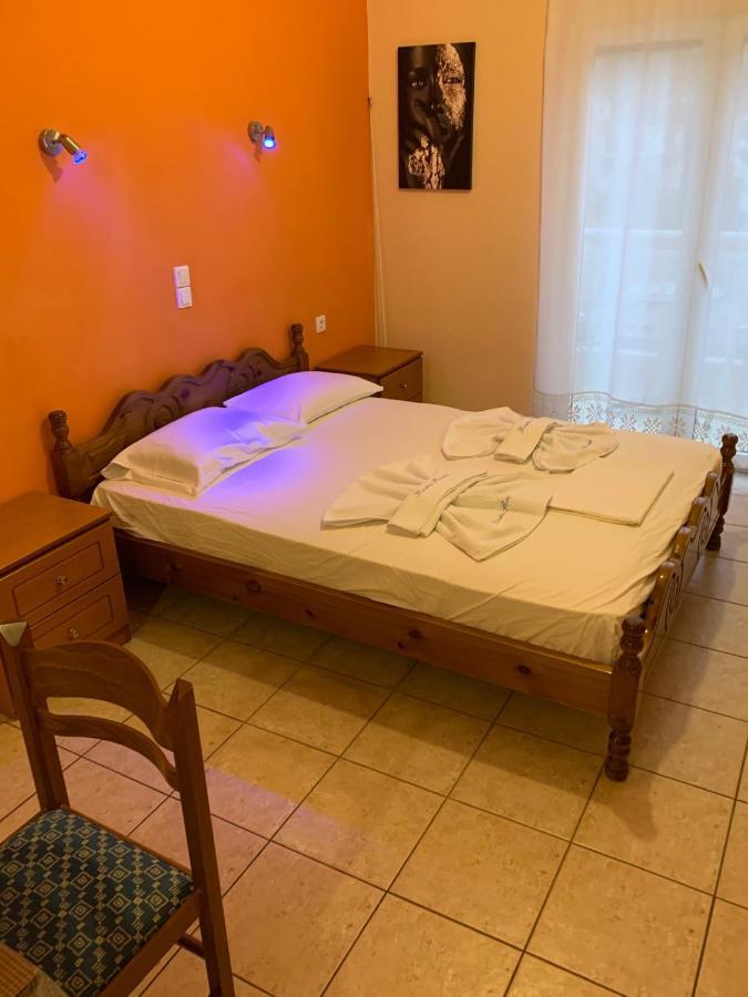 Kostas Rooms Votsi  Esterno foto